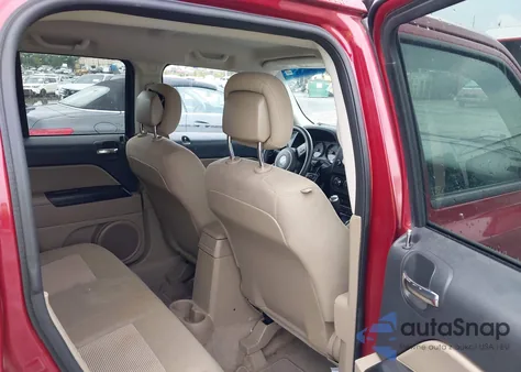 2014 Jeep Patriot Sport z USA, uszkodzony, nr VIN 1C4NJPBB3ED911675